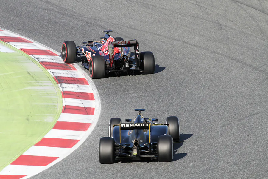 314 | 2016 | Barcelona | Toro Rosso-Ferrari STR11 | Carlos Sainz Jr. + Renault R.S.16 | Jolyon Palmer | © carsten riede fotografie