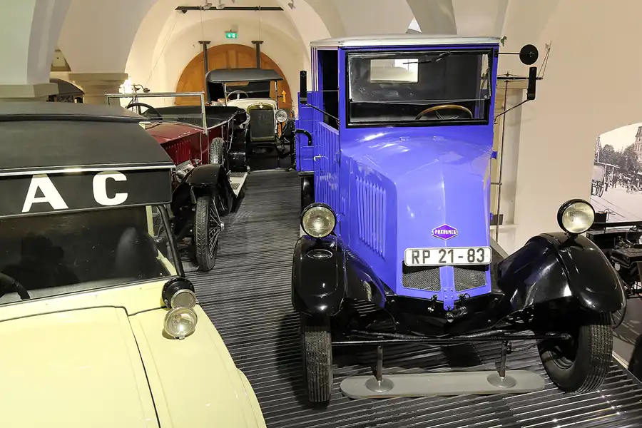 020 | 2016 | Dresden | Verkehrsmuseum | © carsten riede fotografie