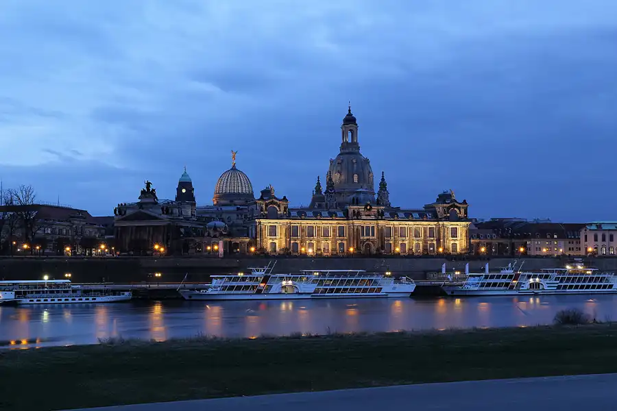 056 | 2016 | Dresden | Elbpanorama | © carsten riede fotografie