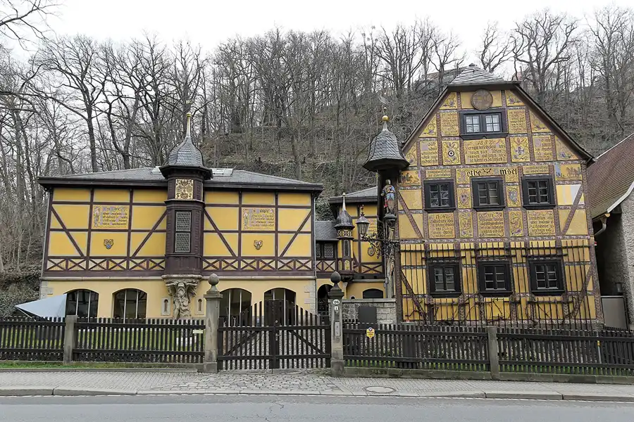 105 | 2016 | Dresden | Grundstrasse | © carsten riede fotografie