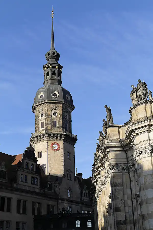 106 | 2016 | Dresden | Hausmannsturm | © carsten riede fotografie