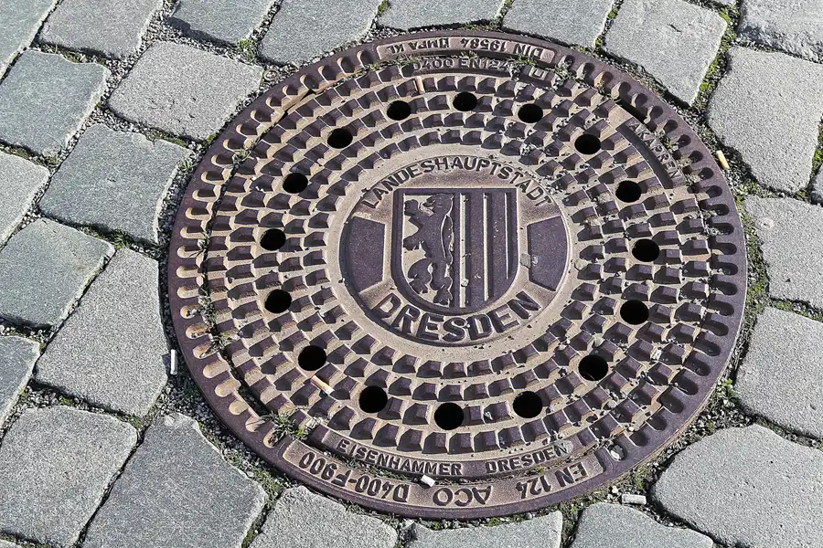 135 | 2016 | Dresden | Neumarkt | © carsten riede fotografie