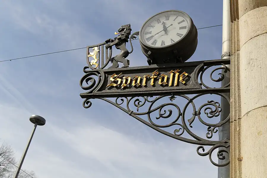 145 | 2016 | Dresden | Sachsenallee | © carsten riede fotografie