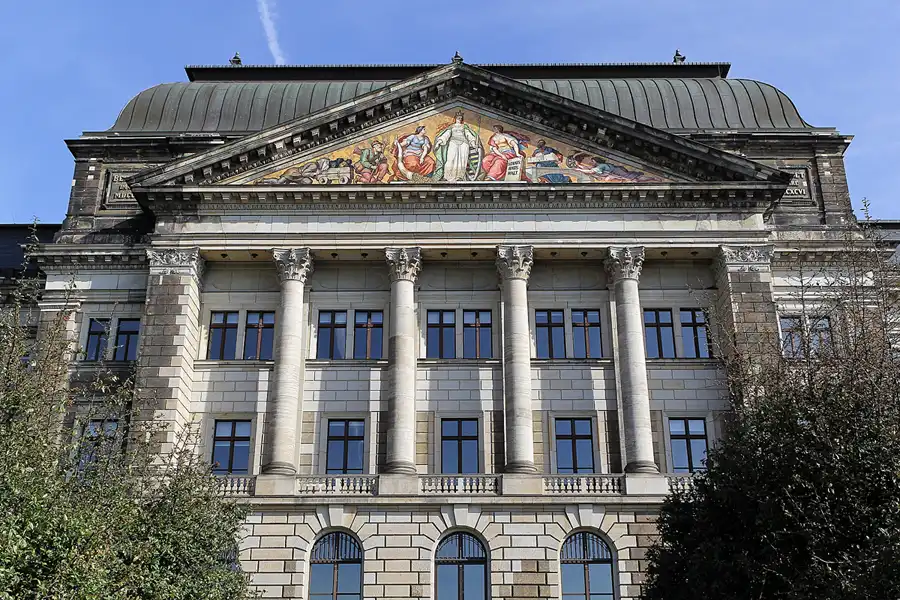 156 | 2016 | Dresden | Sächsisches Staatsministerium | © carsten riede fotografie