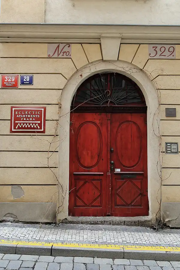 047 | 2016 | Praha | © carsten riede fotografie