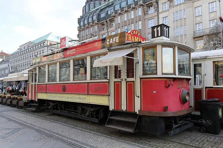 115 | 2016 | Praha | © carsten riede fotografie