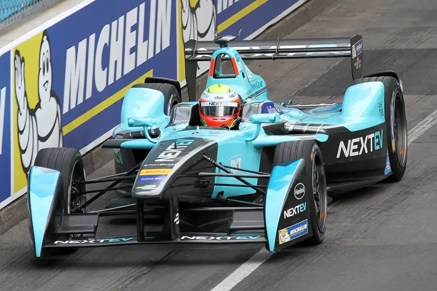 078 | 2016 | Berlin | Nextev TCR FormulaE 001 | Team Nextev TCR | Oliver Turvey | © carsten riede fotografie