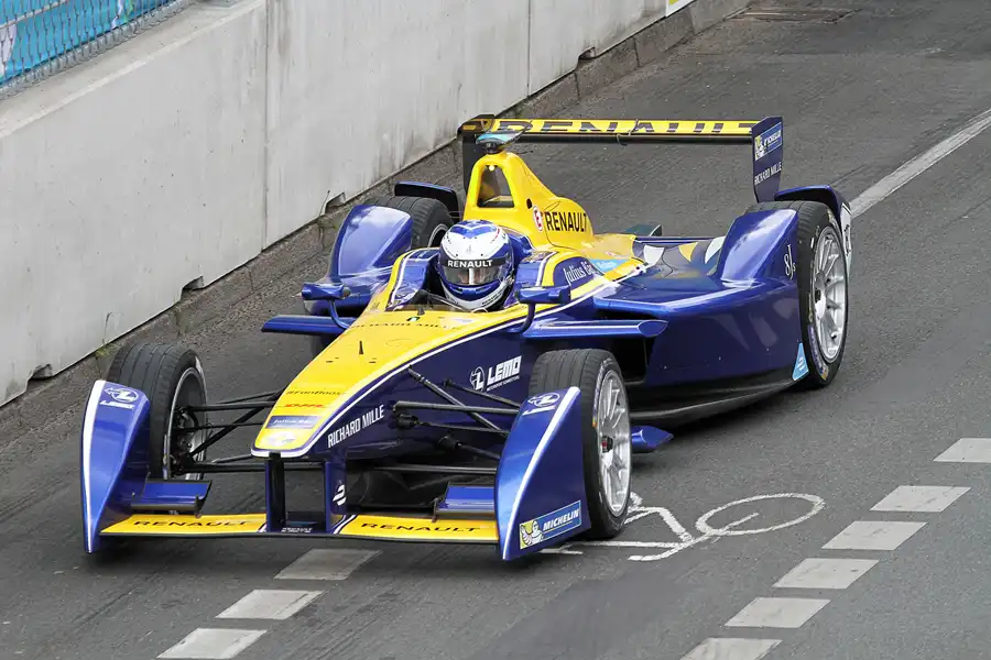 095 | 2016 | Berlin | Renault Z.E.15 | Team Renault e.dams | Nicolas Prost | © carsten riede fotografie