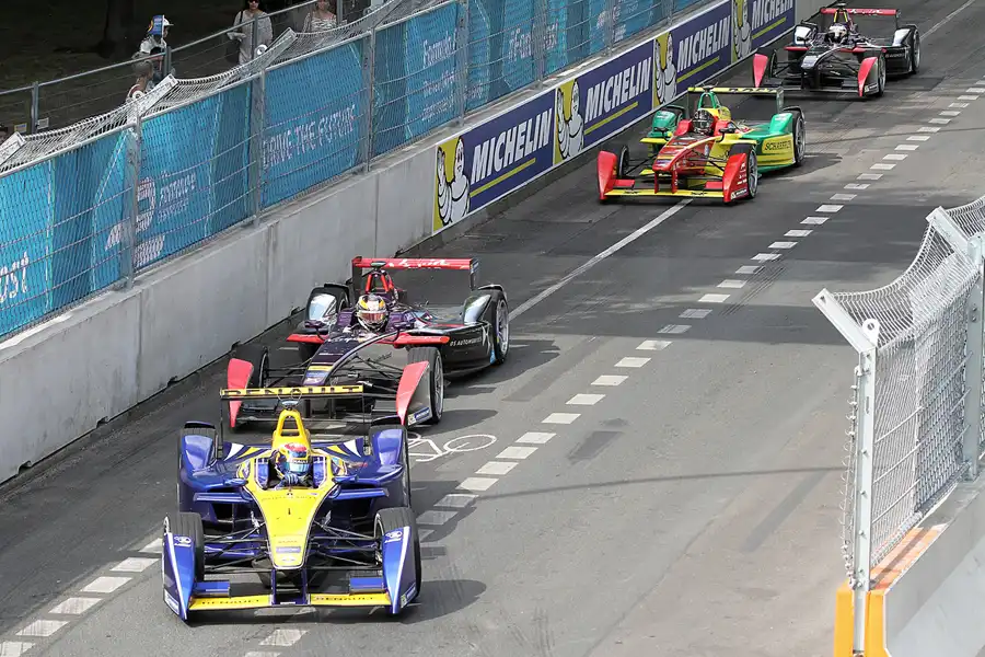 123 | 2016 | Berlin | Formula e Race | © carsten riede fotografie