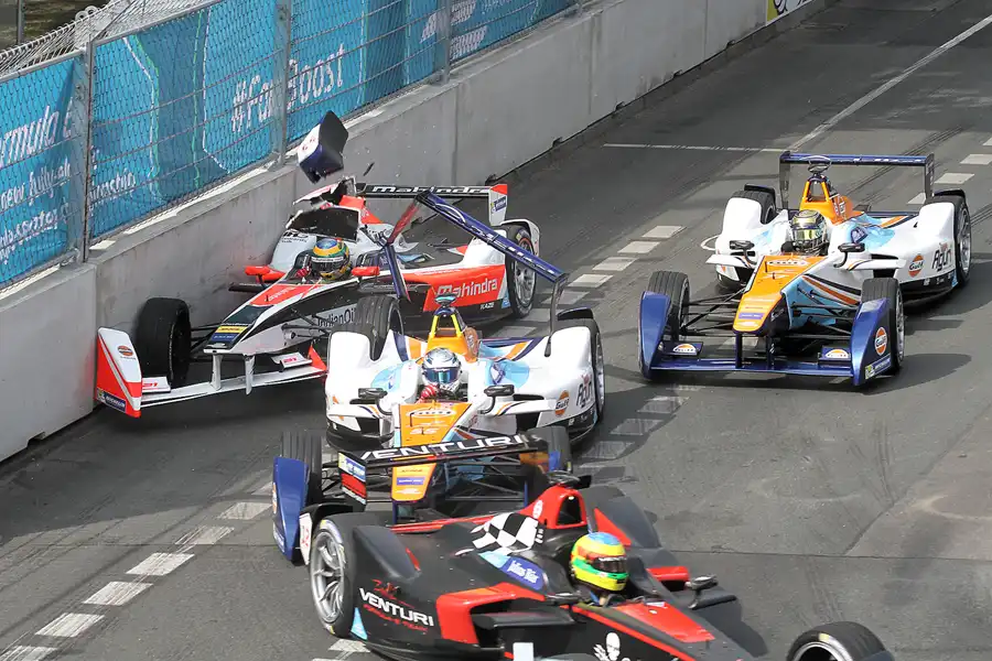 128 | 2016 | Berlin | Formula e Race | © carsten riede fotografie