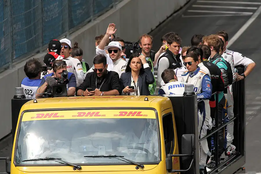 161 | 2016 | Berlin | Impressions – Drivers Parade | © carsten riede fotografie