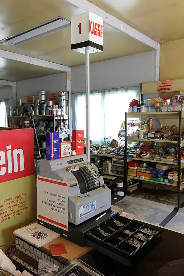 026 | 2016 | Beuster | Blaulichtmuseum | © carsten riede fotografie