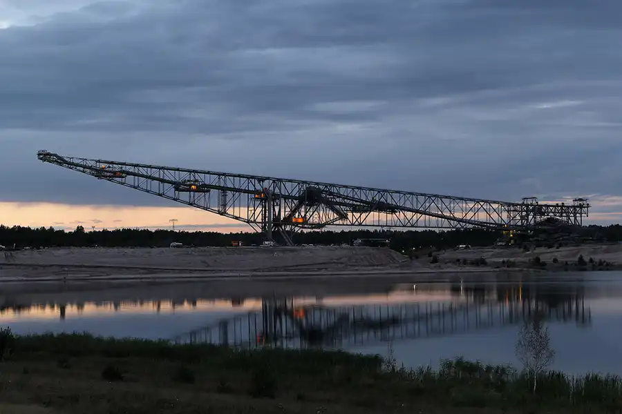 054 | 2016 | Lichterfeld | Abraumförderbrücke F60 | © carsten riede fotografie