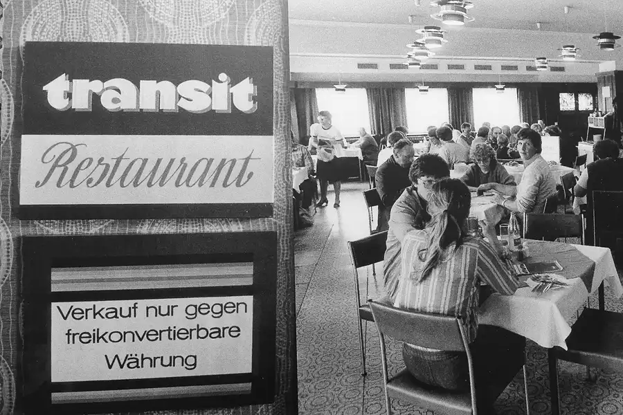 053 | 2016 | Marienborn | Grenzübergangsstelle Marienborn | © carsten riede fotografie