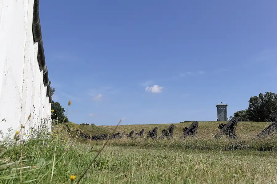 071 | 2016 | Hötensleben | Grenzdenkmal | © carsten riede fotografie