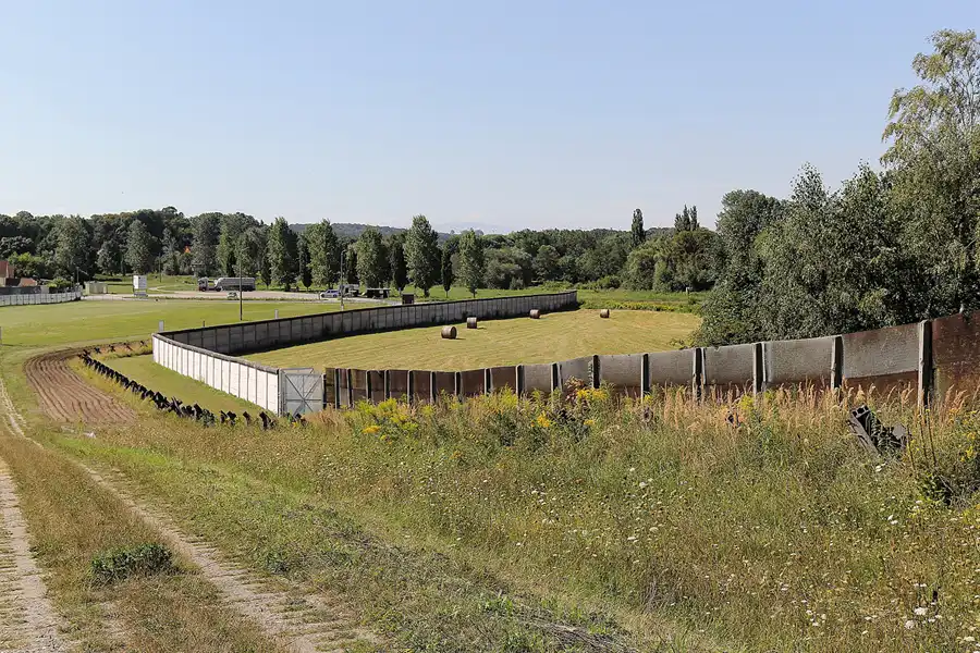 073 | 2016 | Hötensleben | Grenzdenkmal | © carsten riede fotografie