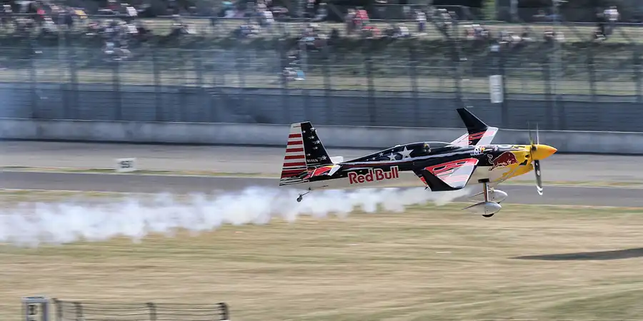 027 | 2016 | Eurospeedway | Red Bull Air Race – Master Class N° 10 – Kirby Chambliss | © carsten riede fotografie