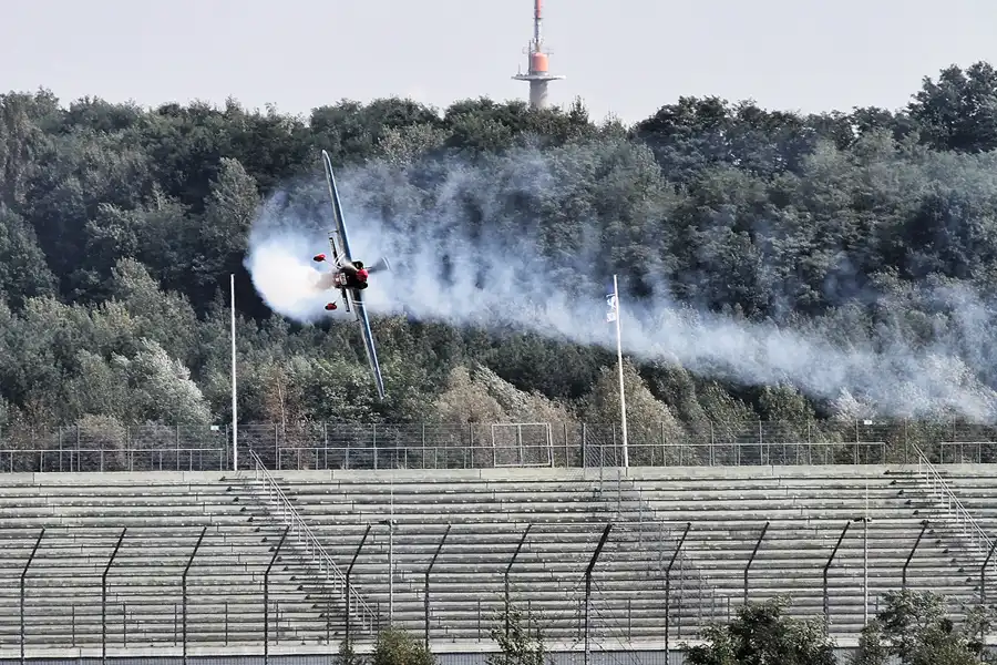 049 | 2016 | Eurospeedway | Red Bull Air Race – Master Class N° 18 – Petr Kopfstein | © carsten riede fotografie