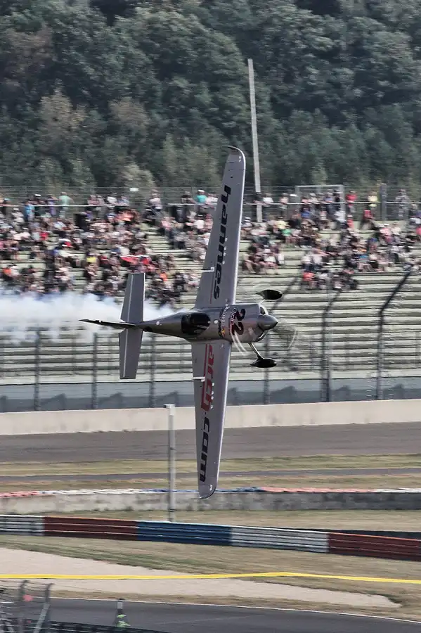 072 | 2016 | Eurospeedway | Red Bull Air Race – Master Class N° 22 – Hannes Arch | © carsten riede fotografie