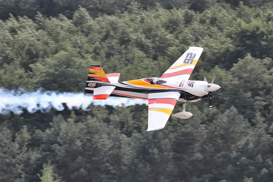 088 | 2016 | Eurospeedway | Red Bull Air Race – Master Class N° 26 – Juan Velarde | © carsten riede fotografie