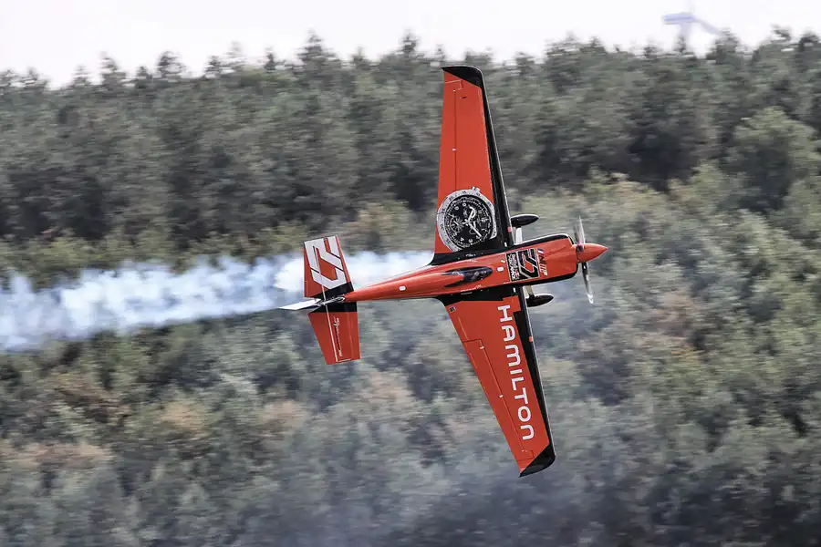 101 | 2016 | Eurospeedway | Red Bull Air Race – Master Class N° 27 – Nicolas Ivanoff | © carsten riede fotografie
