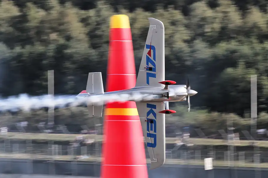 117 | 2016 | Eurospeedway | Red Bull Air Race – Master Class N° 31 – Yoshihide Muroya | © carsten riede fotografie