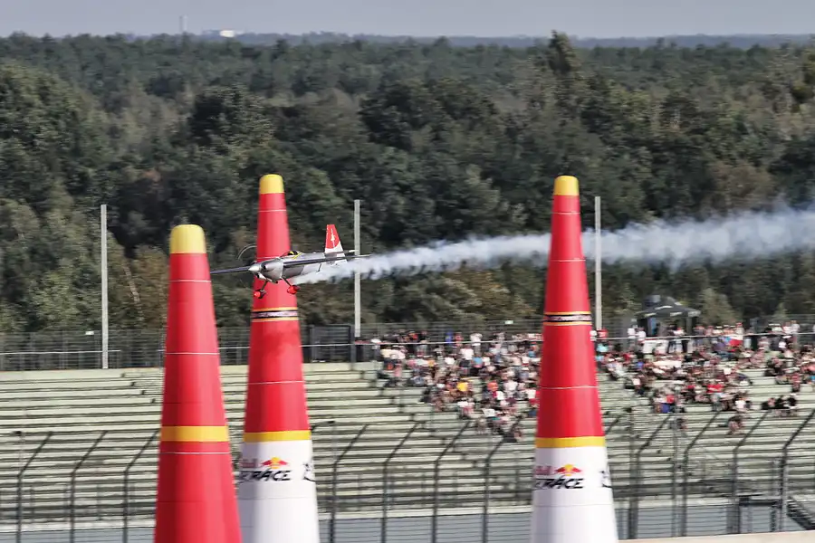 118 | 2016 | Eurospeedway | Red Bull Air Race – Master Class N° 31 – Yoshihide Muroya | © carsten riede fotografie
