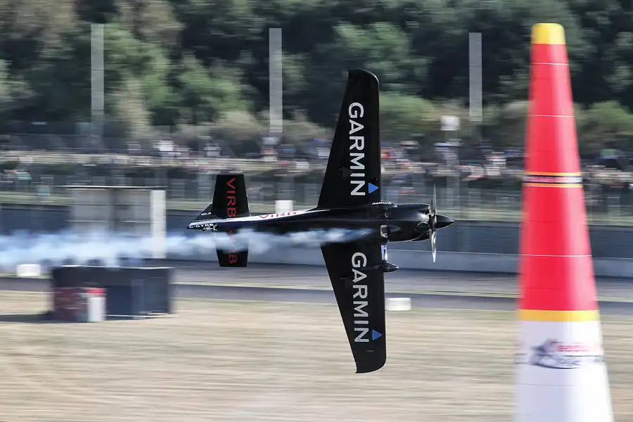 139 | 2016 | Eurospeedway | Red Bull Air Race – Master Class N° 84 – Pete McLeod | © carsten riede fotografie