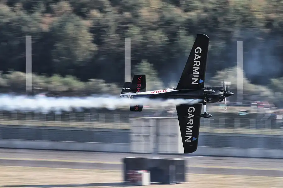 143 | 2016 | Eurospeedway | Red Bull Air Race – Master Class N° 84 – Pete McLeod | © carsten riede fotografie