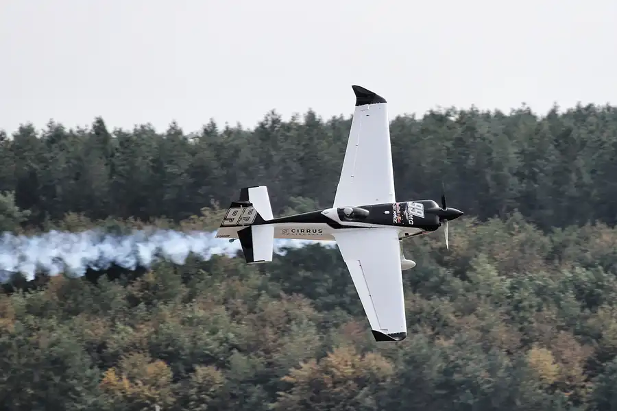 159 | 2016 | Eurospeedway | Red Bull Air Race – Master Class N° 99 – Michael Goulian | © carsten riede fotografie