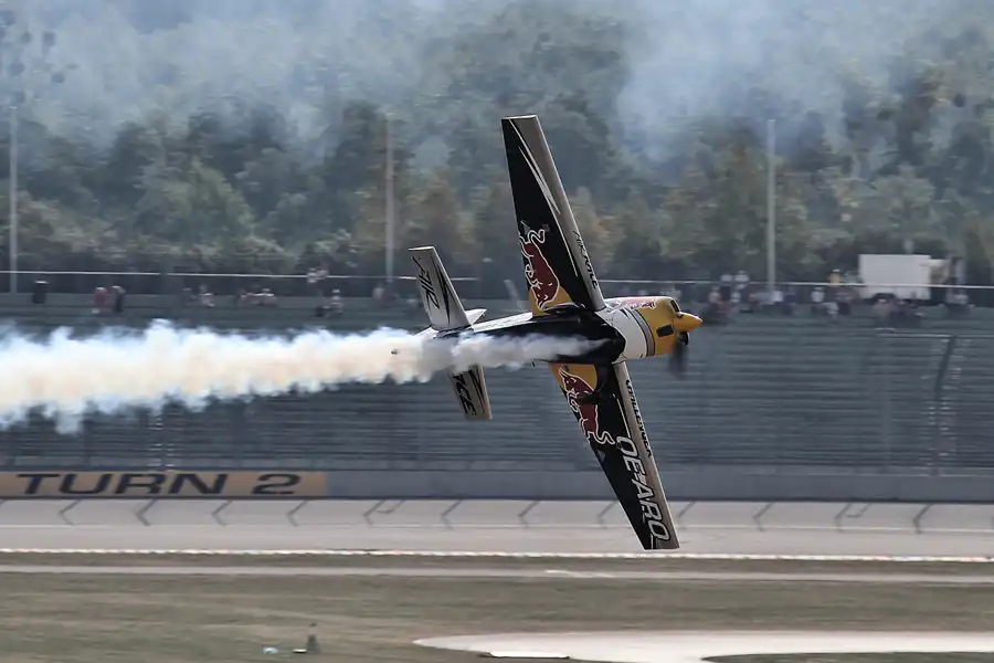 171 | 2016 | Eurospeedway | Red Bull Air Race – Challenger Class N° 1 | © carsten riede fotografie