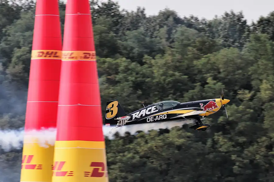 205 | 2016 | Eurospeedway | Red Bull Air Race – Challenger Class N° 3 | © carsten riede fotografie