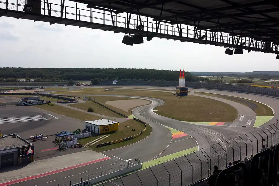 220 | 2016 | Eurospeedway | Red Bull Air Race | © carsten riede fotografie