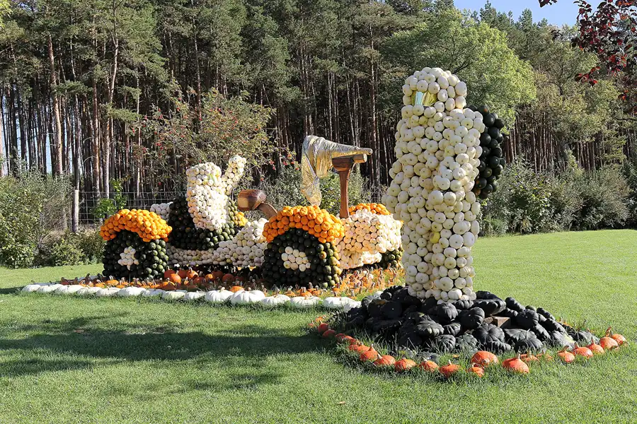021 | 2016 | Beelitz GT Klaistow | Kürbisausstellung | © carsten riede fotografie