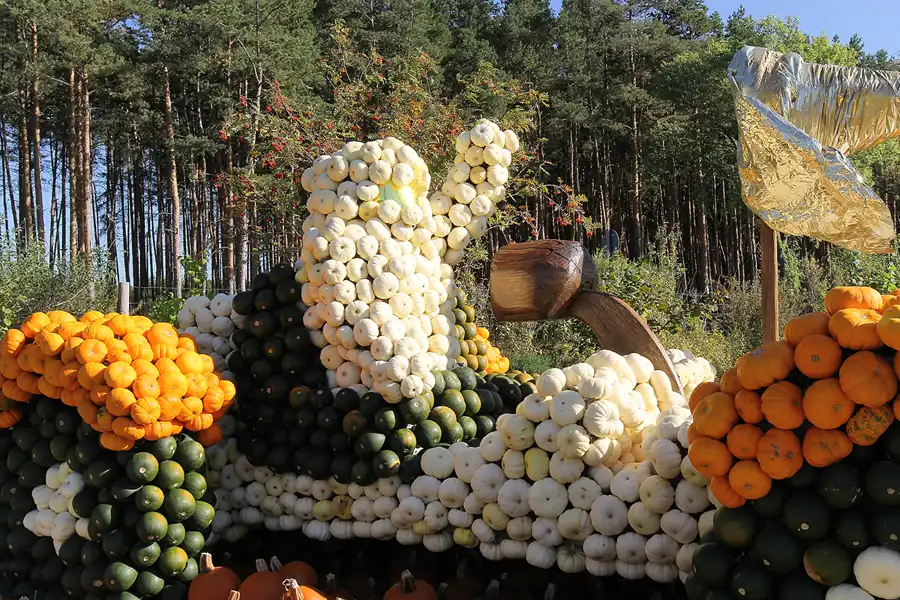 023 | 2016 | Beelitz GT Klaistow | Kürbisausstellung | © carsten riede fotografie