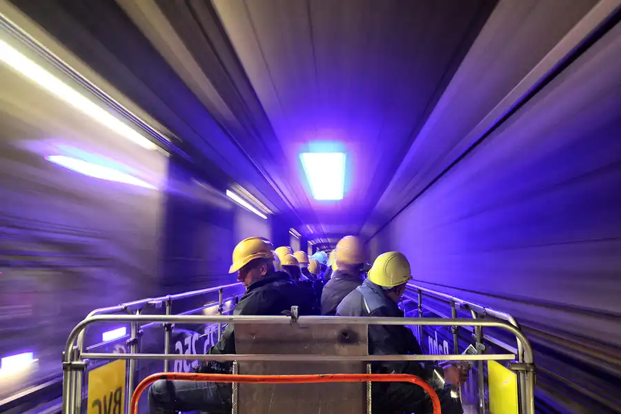 011 | 2016 | Berlin | U-Bahn-Cabrio-Tunnel-Tour | © carsten riede fotografie