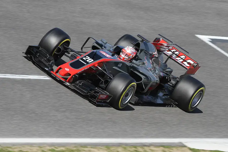104 | 2017 | Barcelona | Haas-Ferrari VF-17 | Kevin Magnussen | © carsten riede fotografie