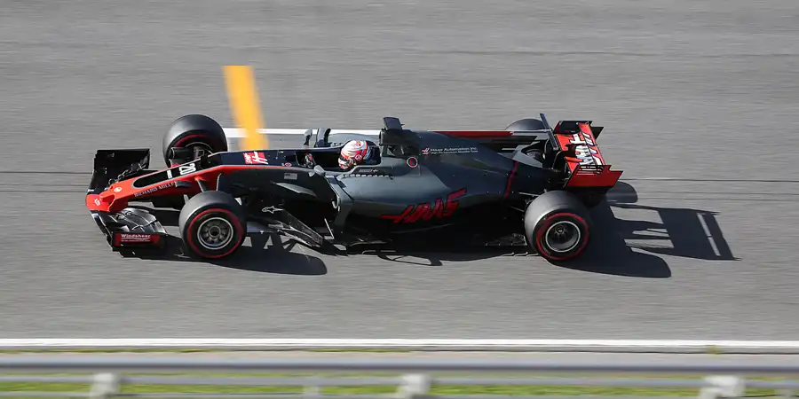 106 | 2017 | Barcelona | Haas-Ferrari VF-17 | Kevin Magnussen | © carsten riede fotografie