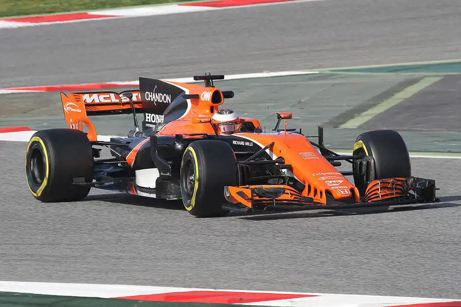 140 | 2017 | Barcelona | McLaren-Honda MCL32 | Stoffel Vandoorne | © carsten riede fotografie