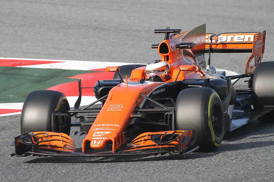 141 | 2017 | Barcelona | McLaren-Honda MCL32 | Stoffel Vandoorne | © carsten riede fotografie