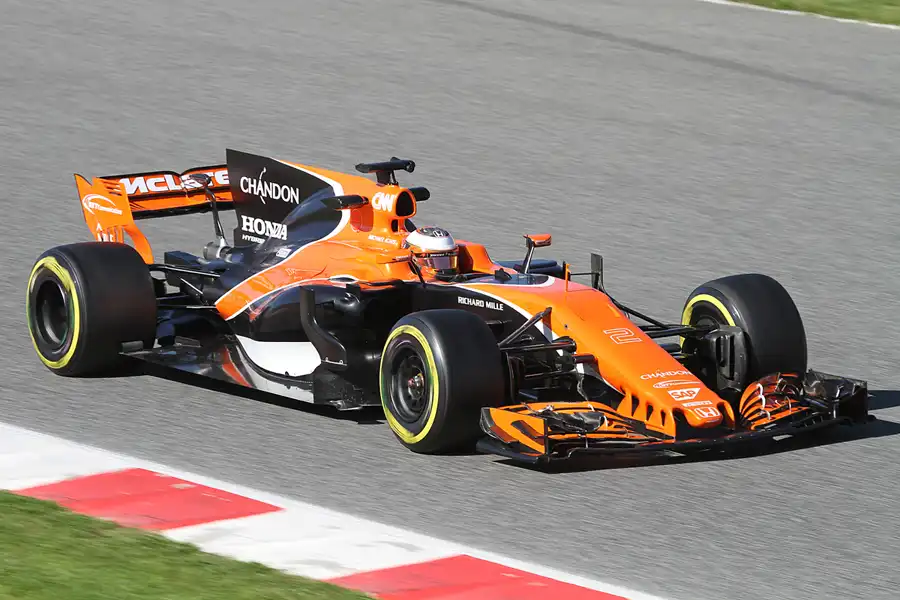 152 | 2017 | Barcelona | McLaren-Honda MCL32 | Stoffel Vandoorne | © carsten riede fotografie