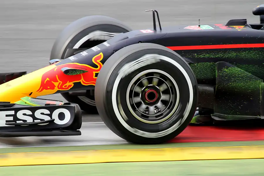 214 | 2017 | Barcelona | Red Bull-TAG Heuer RB13 | Max Verstappen | © carsten riede fotografie