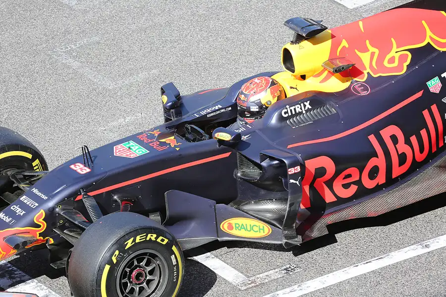 220 | 2017 | Barcelona | Red Bull-TAG Heuer RB13 | Max Verstappen | © carsten riede fotografie