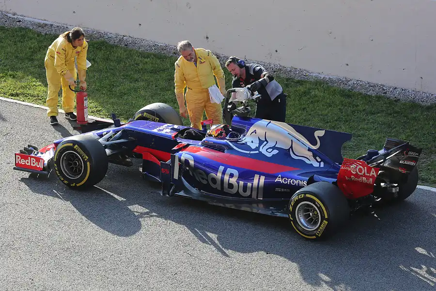 318 | 2017 | Barcelona | Toro Rosso-Renault STR12 | Carlos Sainz Jr. | © carsten riede fotografie