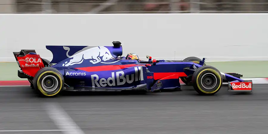 327 | 2017 | Barcelona | Toro Rosso-Renault STR12 | Carlos Sainz Jr. | © carsten riede fotografie
