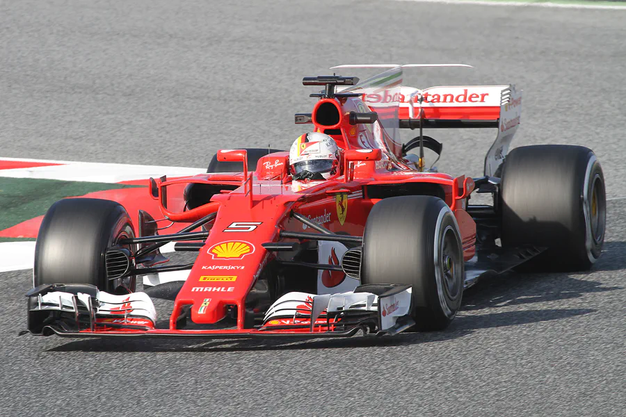 020 | 2017 | Barcelona | Ferrari SF70H | Sebastian Vettel | © carsten riede fotografie