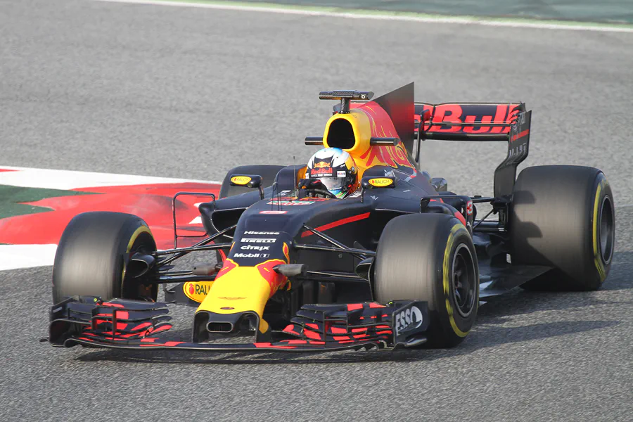 193 | 2017 | Barcelona | Red Bull-TAG Heuer RB13 | Daniel Ricciardo | © carsten riede fotografie