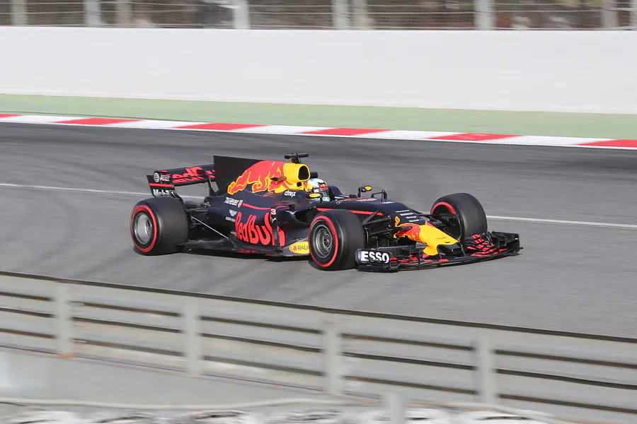 199 | 2017 | Barcelona | Red Bull-TAG Heuer RB13 | Daniel Ricciardo | © carsten riede fotografie