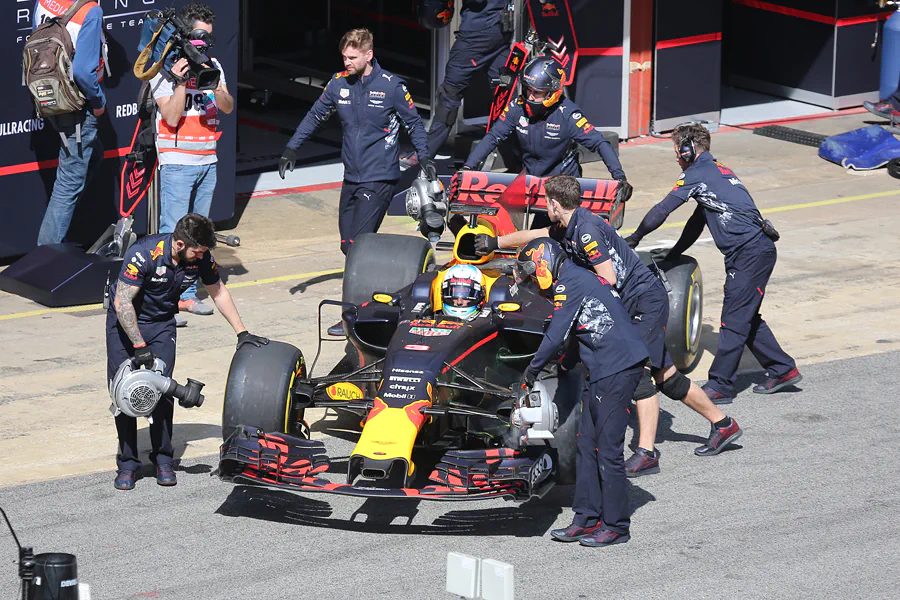 209 | 2017 | Barcelona | Red Bull-TAG Heuer RB13 | Daniel Ricciardo | © carsten riede fotografie