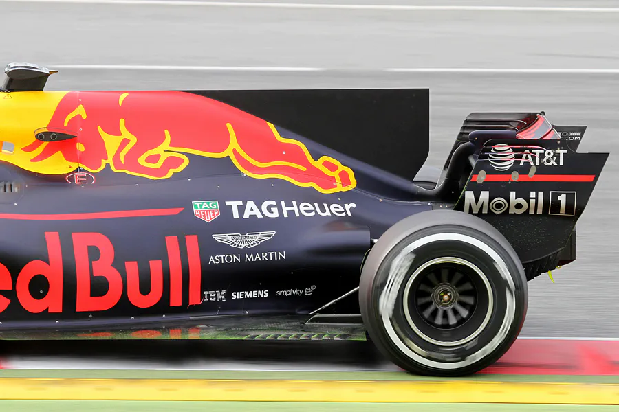 215 | 2017 | Barcelona | Red Bull-TAG Heuer RB13 | Max Verstappen | © carsten riede fotografie